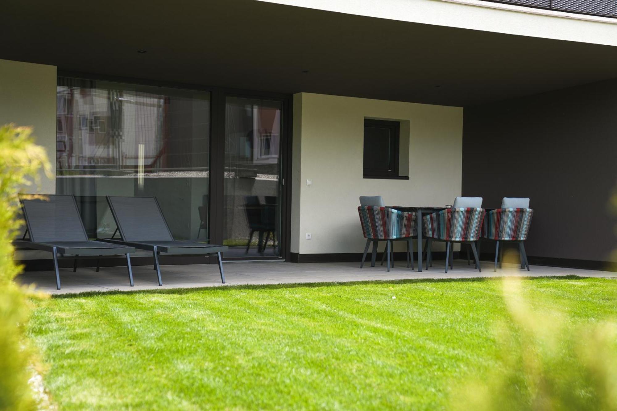 Residence Montani Laces Εξωτερικό φωτογραφία